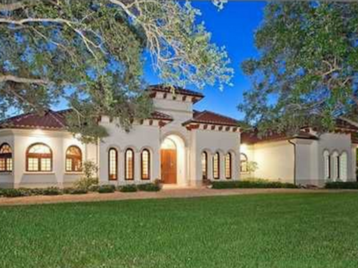 In 2013, Gates paid $8.7 million for a Mediterranean-style home in Wellington, Florida. The family had previously rented the house when in Florida for daughter Jennifer