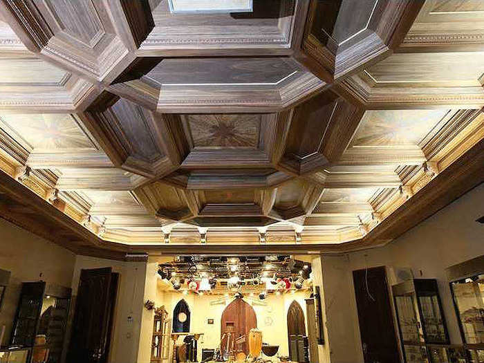 The wooden coffer ceiling was also custom built.