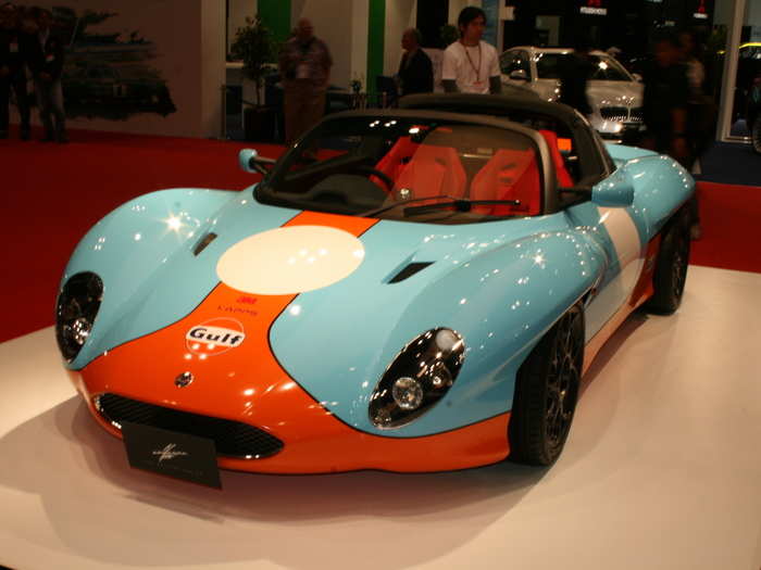 In addition to the production Kode9 coupe, the Kode9 Spyder prototype also made an appearance at the show. Yes, that