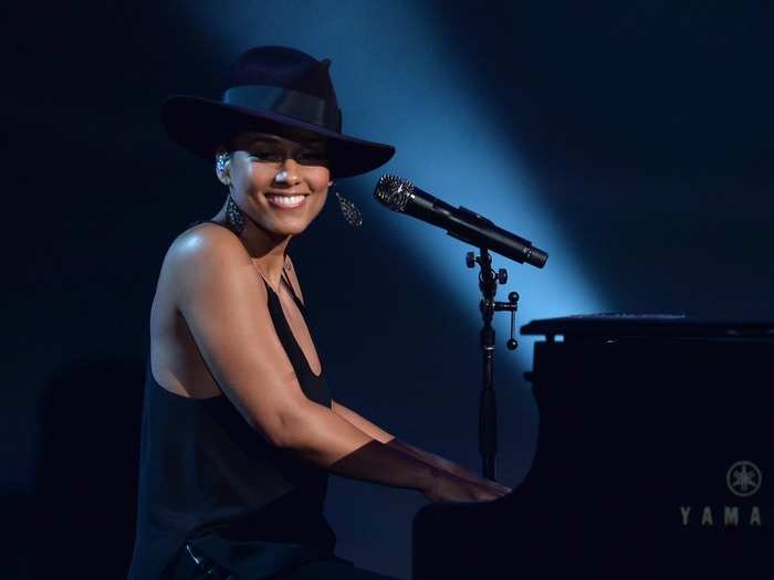New York native Alicia Keys attended the prestigious Professional Performing Arts School and in 1997 was accepted to Columbia when she was just 16. She eventually dropped out to record music, gaining acclaim for hits like "If I Ain