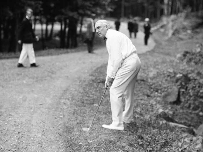 Warren G. Harding golfing in New Hampshire (1921)