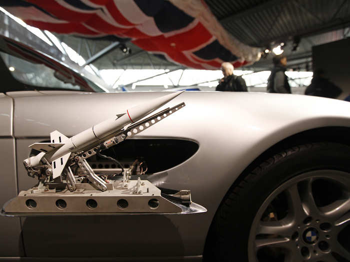 The Z8 was even kitted out with some nice touches from Q, like these side-mounted rockets.