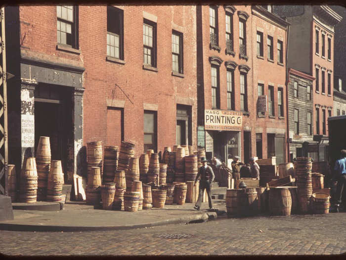 This is a corner on Pearl Street, which runs south through what is now Manhattan