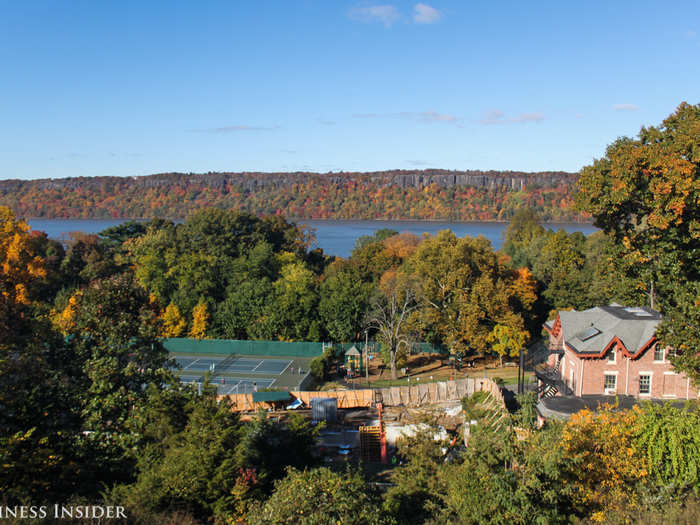 In the foreground is the Riverdale Country School, which is located just down the road from the entrance to the park. In the distance you