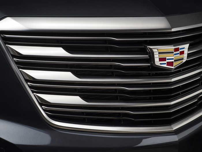 With the XT5, Cadillac takes a step forward.