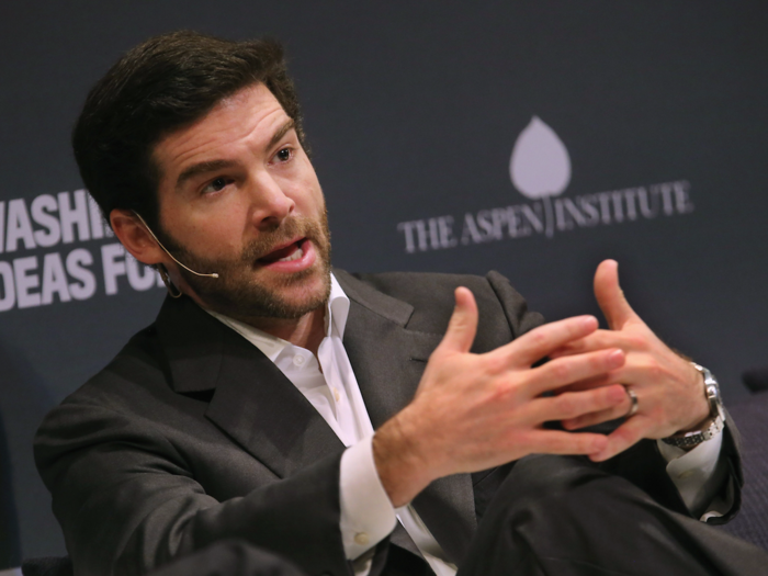 LinkedIn CEO Jeff Weiner sends less email.