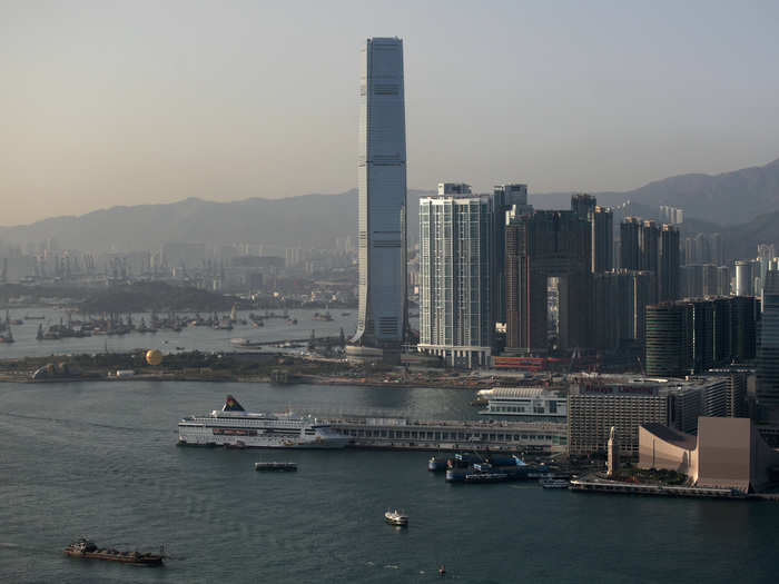 8. International Commerce Centre — Hong Kong (1,588 feet)