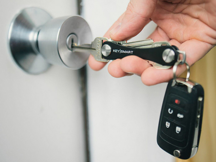 Keep all of your keys organized with this sleek key ring.