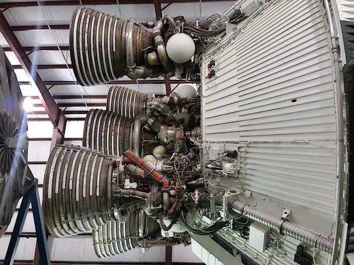 The five J-2 engines (shown below) burned 2/3 as much fuel as the first stage and produced 1 million pounds of thrust (about 1/7 as much as the first stage).