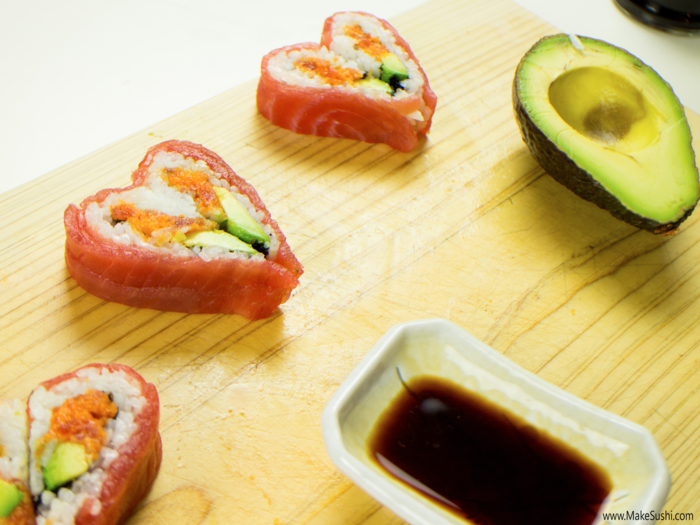 This heart-shaped sushi is perfect for Valentine