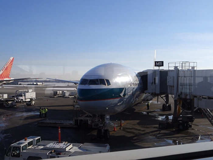 Still noticing my limp, the check in agent personally took my carry-on and escorted me from the lounge to the plane. There was only one bridge way from the gate to the plane, which meant the agent and I waited with everyone else as the boarded the plane.