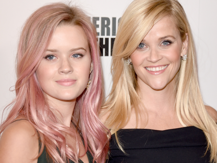 Ava Phillippe is Reese Witherspoon