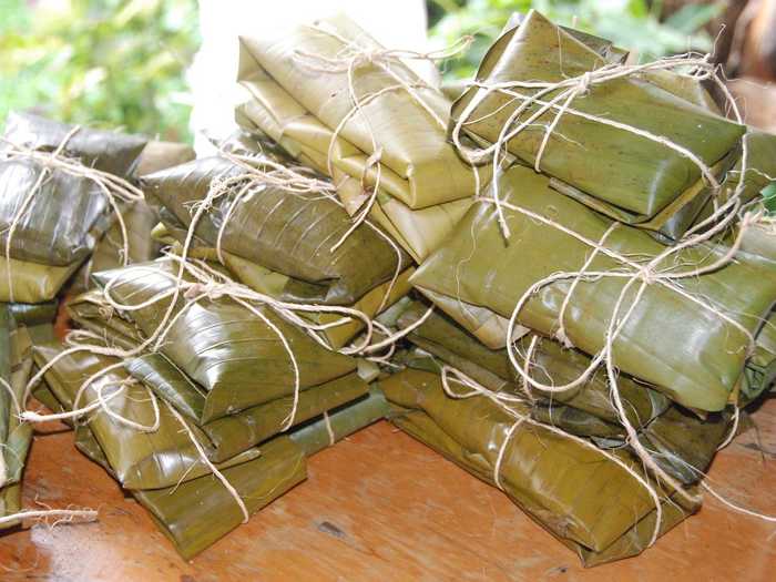 In Costa Rica, locals usually eat pork tamales on Christmas, many using recipes passed down through generations.