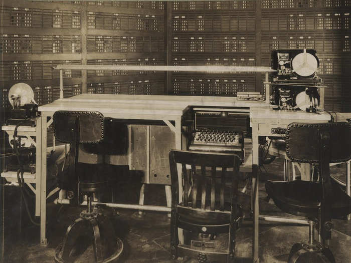 This is one section of the aforementioned Central Transmitting Room that controlled Teleregister prints.