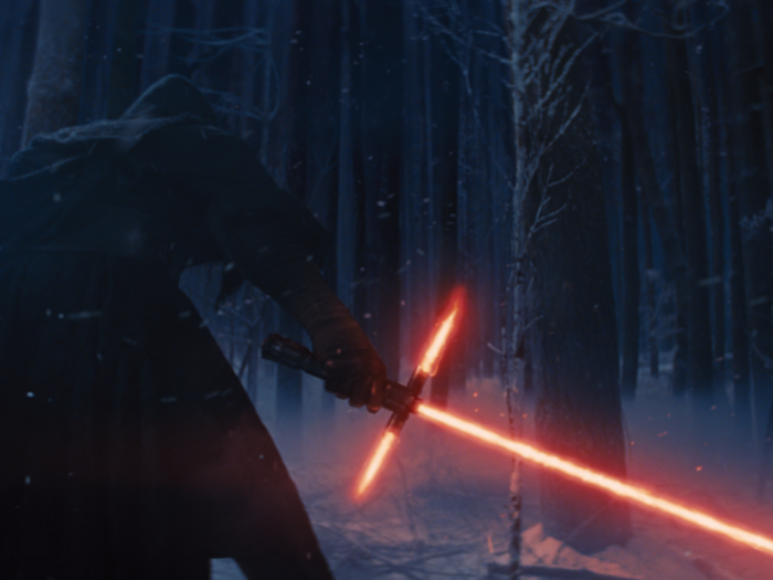 How Kylo Ren escapes the imploding Starkiller Base