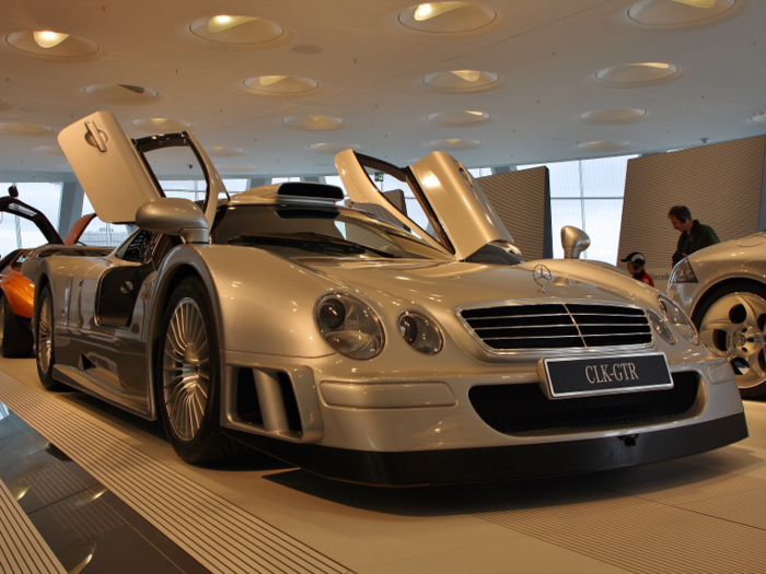 Its a design Mercedes also deployed in its CLK-GTR roadgoing race car.