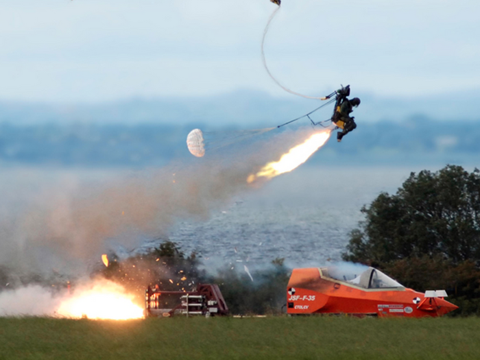 Faulty ejection seat