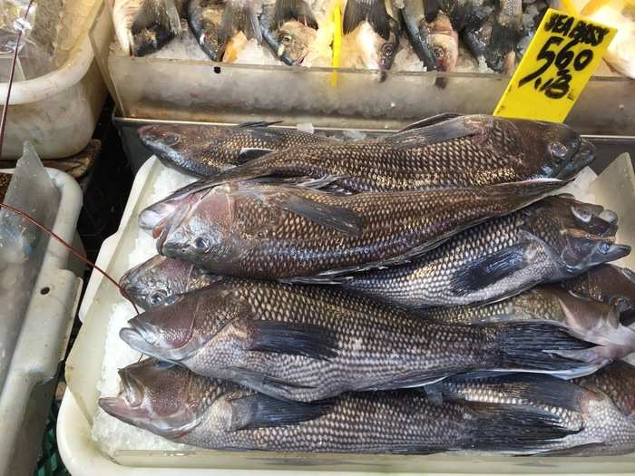 Then there was the seafood section, which was filled with whole fish, lobsters, crabs, shrimp, and clams. This part of the store had an extremely pungent seafood smell, probably because the seafood wasn