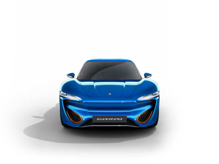 The QUANTiNO also has a battery that helps accelerate the sports car.