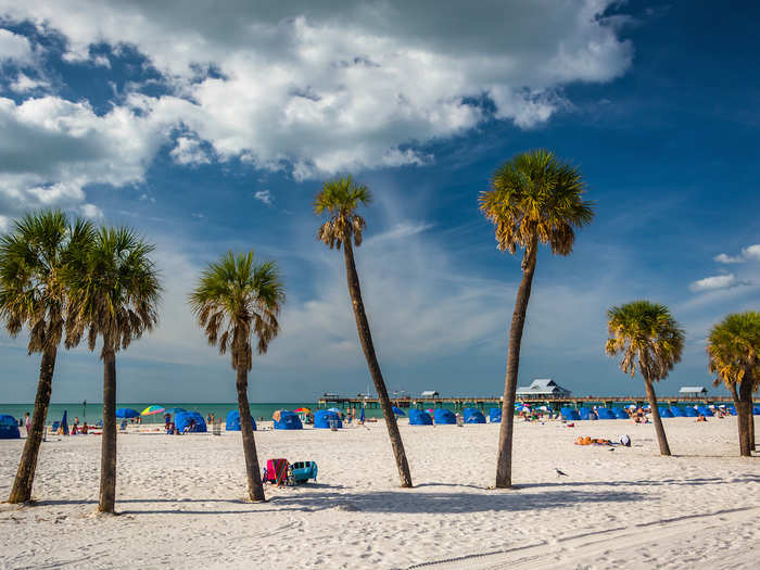 20. Clearwater Beach — Clearwater, Florida: “The sugar fine white sand is a trademark of this fabulous beach," one review said. "You might even spot a dolphin or two playing on the horizon.”