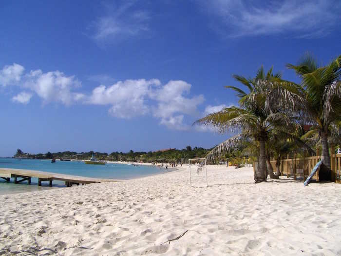 9. West Bay Beach — West Bay, Honduras: Another popular beach with snorkelers, West Bay offers fantastic underwater views. "There are lots of fish, high visibility and nice coral formations," one traveller said.