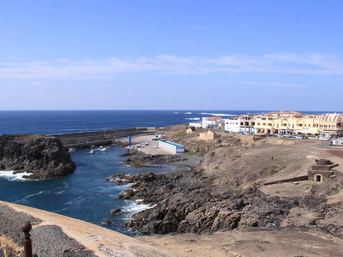 4. El Cotillo Beach and Lagoons — El Cotillo, Spain: This romantic beach is a "wonderful place to go as a couple," according to one review.