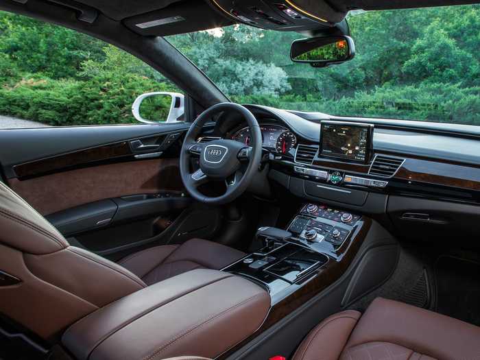 Design-wise, the new A4 adopts the interior theme from the company