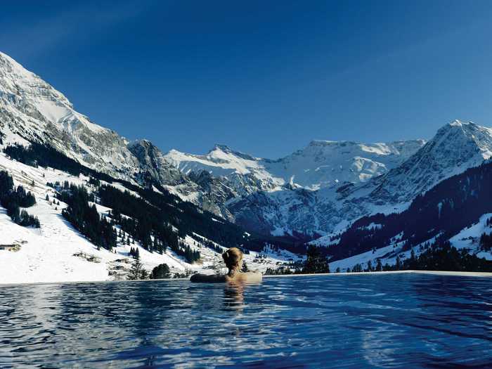 Located in the heart of the Swiss Alps, the Cambrian hotel offers a pool with awe-inspiring views of the Alps.