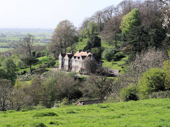 5. Brent Knoll, Somerset: Residents here can enjoy gorgeous countryside views – but they also get an average broadband speed of 1.99 Mbps.