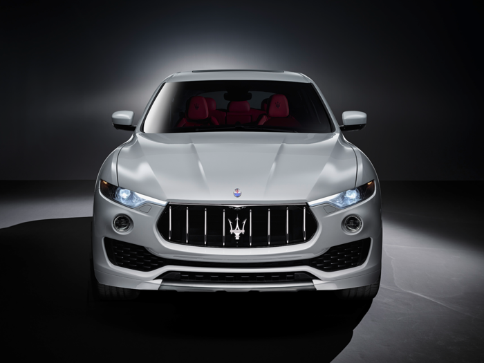 Styling wise, the Levante retains many of the trains found across the Maserati family of models. The Trident logo sits prominently in the middle of a menacing, Ghibli-derived front grille and headlight assembly.