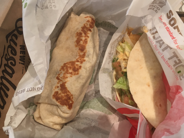 For lunch, I visited a chain highly recommended by vegetarian friends: Taco Bell.