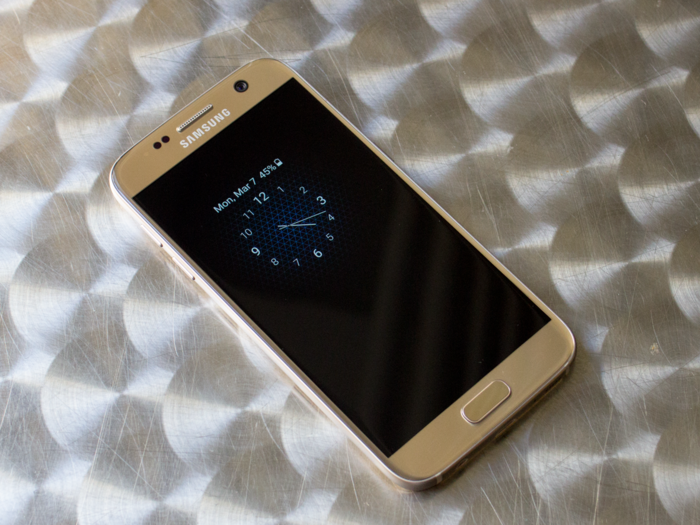 3. Samsung Galaxy S7