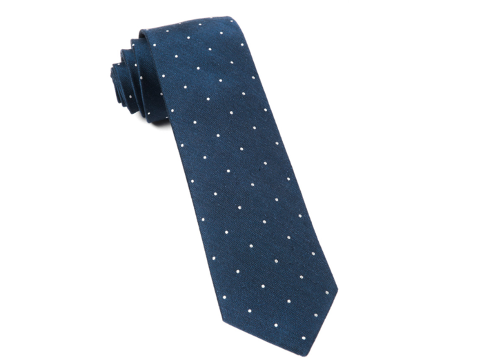 A new tie to refresh your suiting.