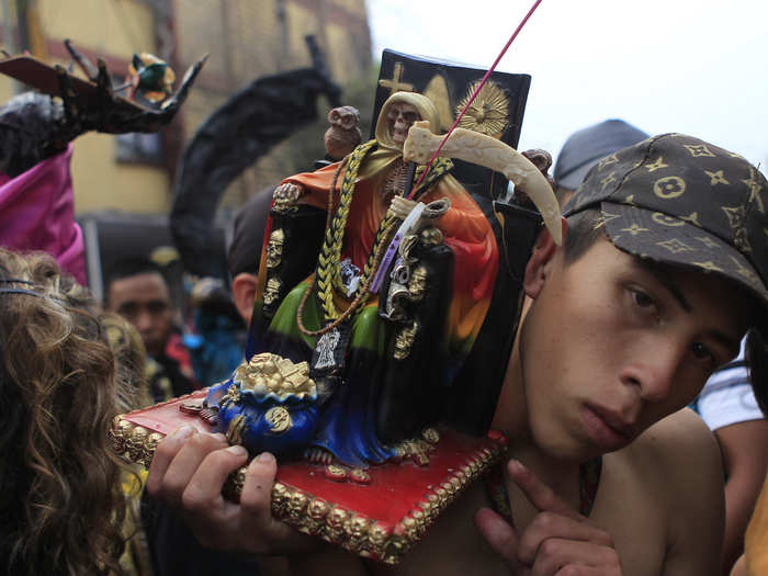 By the 18th century, Catholic leadership realized that the reaper figure had become a venerated figure among indigenous people. The church elected to destroy Santa Muerte shrines, and the sect faded from public view until the mid-20th century.