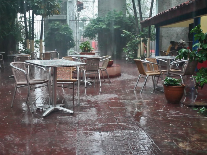 There were several freak rainstorms while we were in Havana, and because we didn