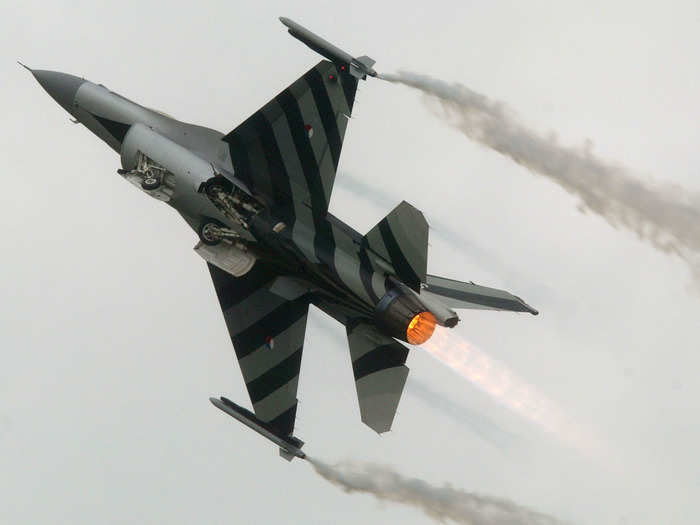A Dutch F-16 takes off.