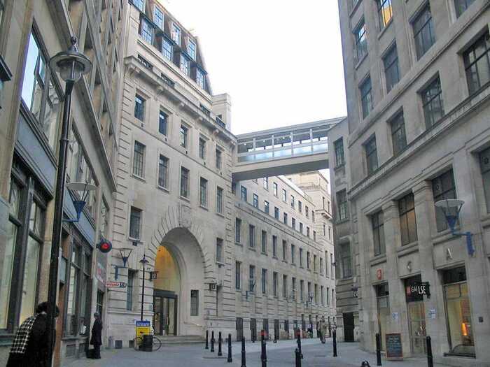 9. London School of Economics and Political Science: 90.7 — LSE, right in the heart of London, is the lowest ranked school to score above 90 overall. It scored particularly highly when it comes to academic reputation, and its reputation with employers.