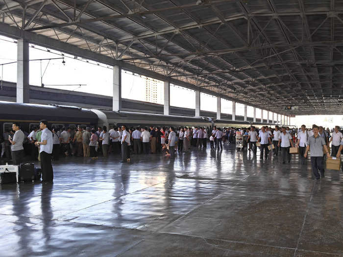 Eventually, Chu reached the railway station in Pyongyang.