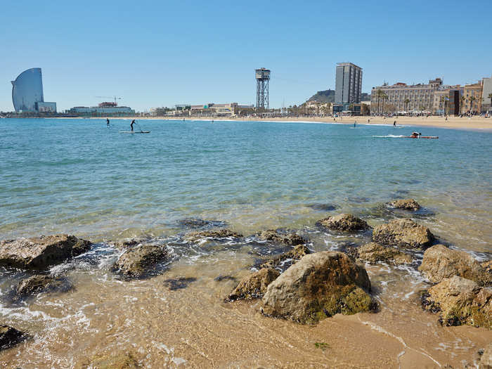 1. Barcelona, Spain — Unlike most big cities, Barcelona has 4.2km of coastline. Barceloneta, Mar Bella, Nova Icaria, and Bogatell are among the most popular beaches.