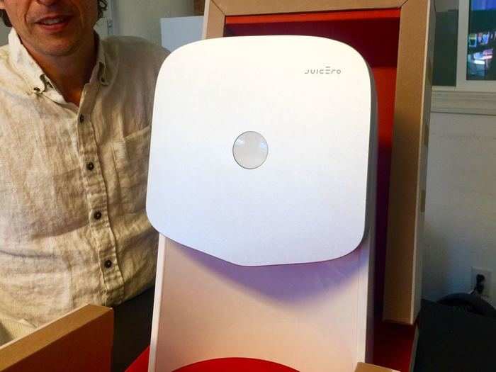 Ahhh! The Juicero in all its glory. This isn