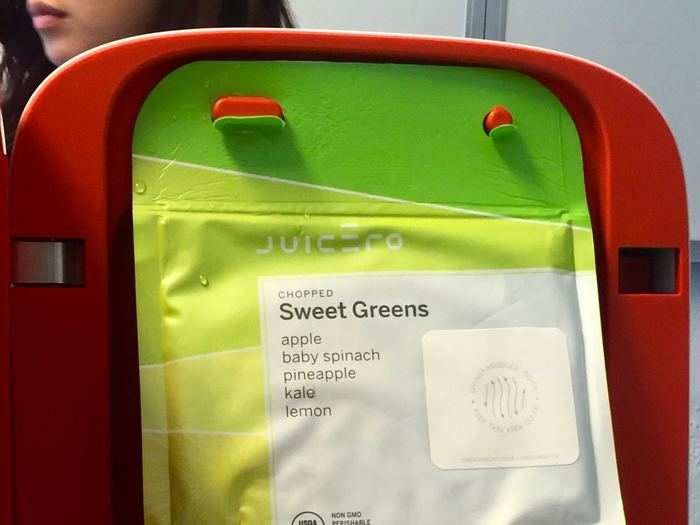 The best thing Juicero has going for it is the fact that there is 0 prep or cleanup process. You just remove the bag and chuck it. Even the spout is on the bag, so you don