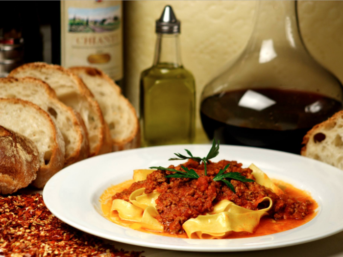 These are Hillary Clinton's favorite restaurants in New York City