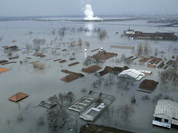 Certain coastal areas could literally drown in water...