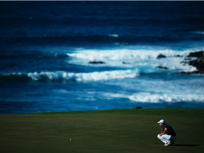 Practice your swing while overlooking the Pacific Ocean at one of Maui