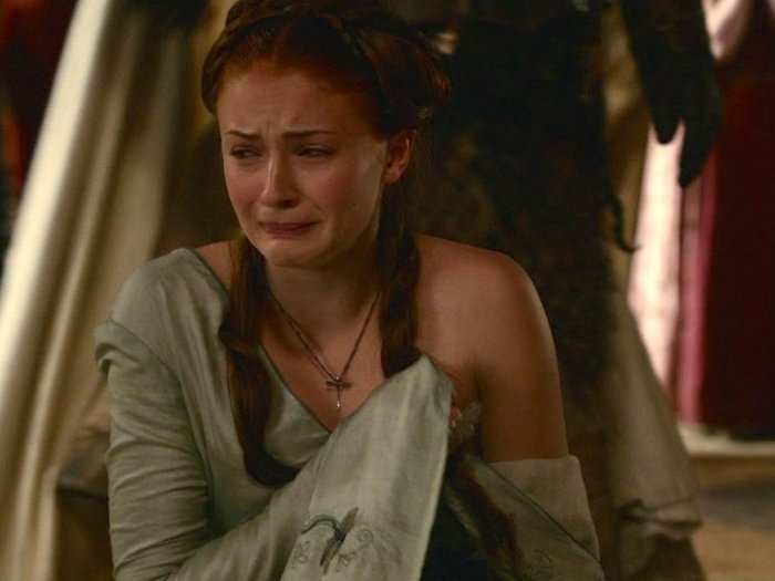 S2 E4: Melisandre shows how powerful her magic is and Sansa suffers in King