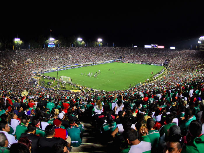 6. The Rose Bowl, Pasadena, USA