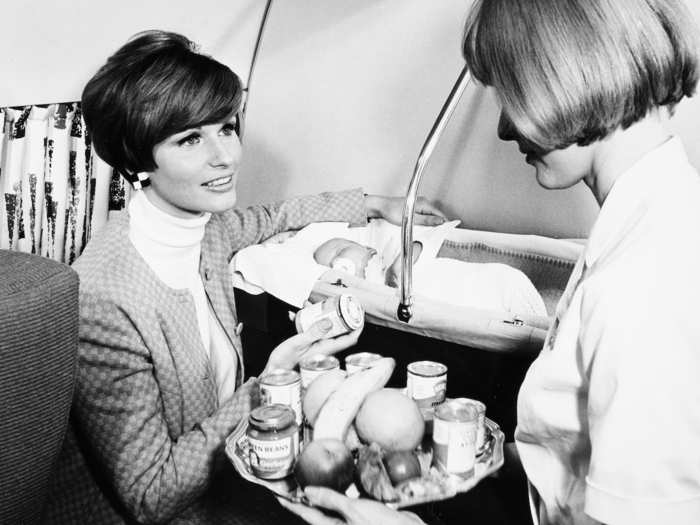 A woman travelling with her baby on board a flight in 1968 was offered baby food in jars, provided by the airline. That year, Scandinavian Airlines started a service for children.