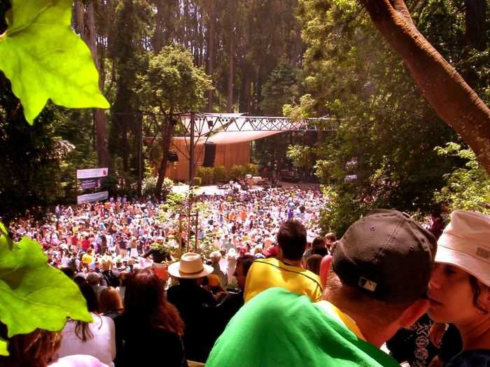 The neighborhood of Parkside holds the distinction of having the most parks per capita than anywhere else in San Francisco. It even hosts the annual Stern Grove Music Festival, in one of its biggest parks. All that green space costs homebuyers an average of $1,168,000.