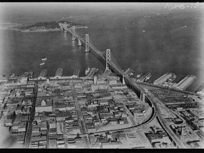 Rincon Hill has one of the most turbulent histories of any San Francisco neighborhood: One of the city