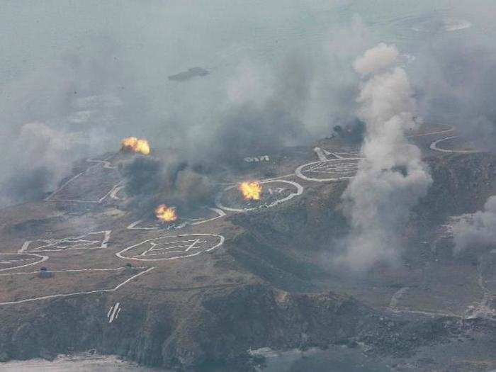 The North Korean air force is made up of over 1,300 aircraft. The newest plane was obtained in 1999.